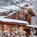 Chalet Tiki - Hot Tub & Sauna *